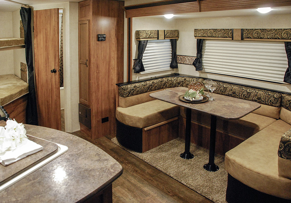 2016 connect travel trailer