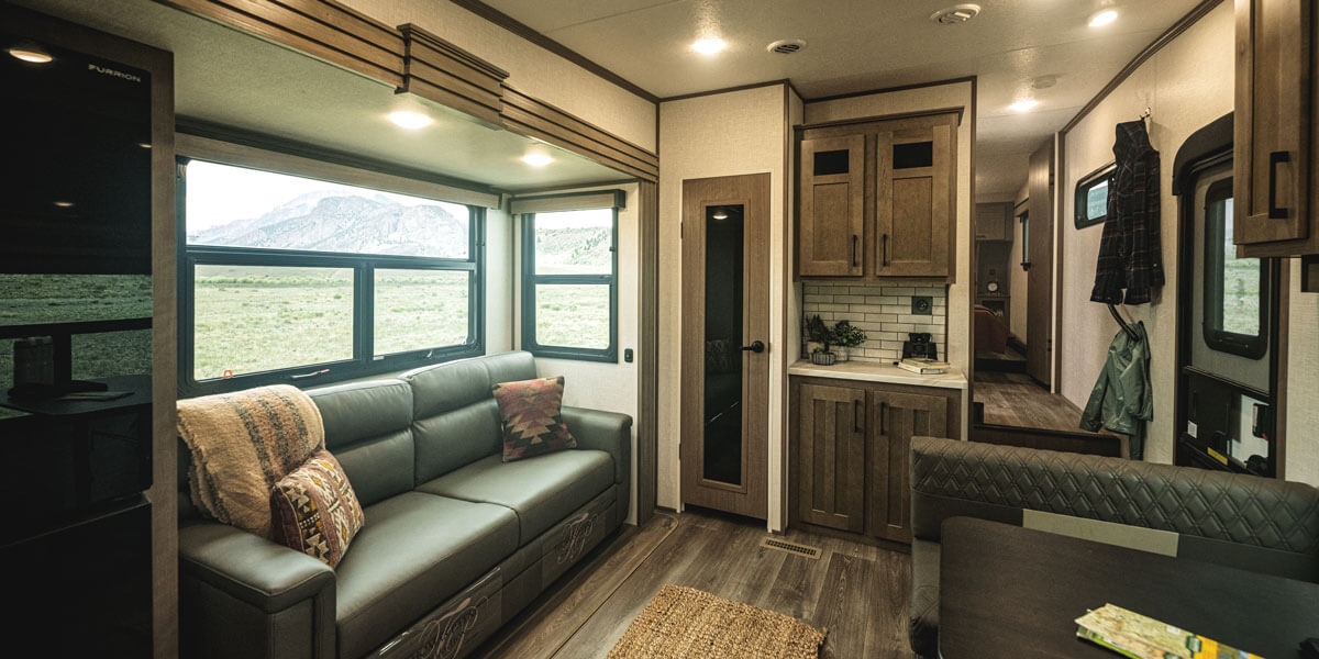 2025 KZ RV Durango HT D232MLD Fifth Wheel Living Room