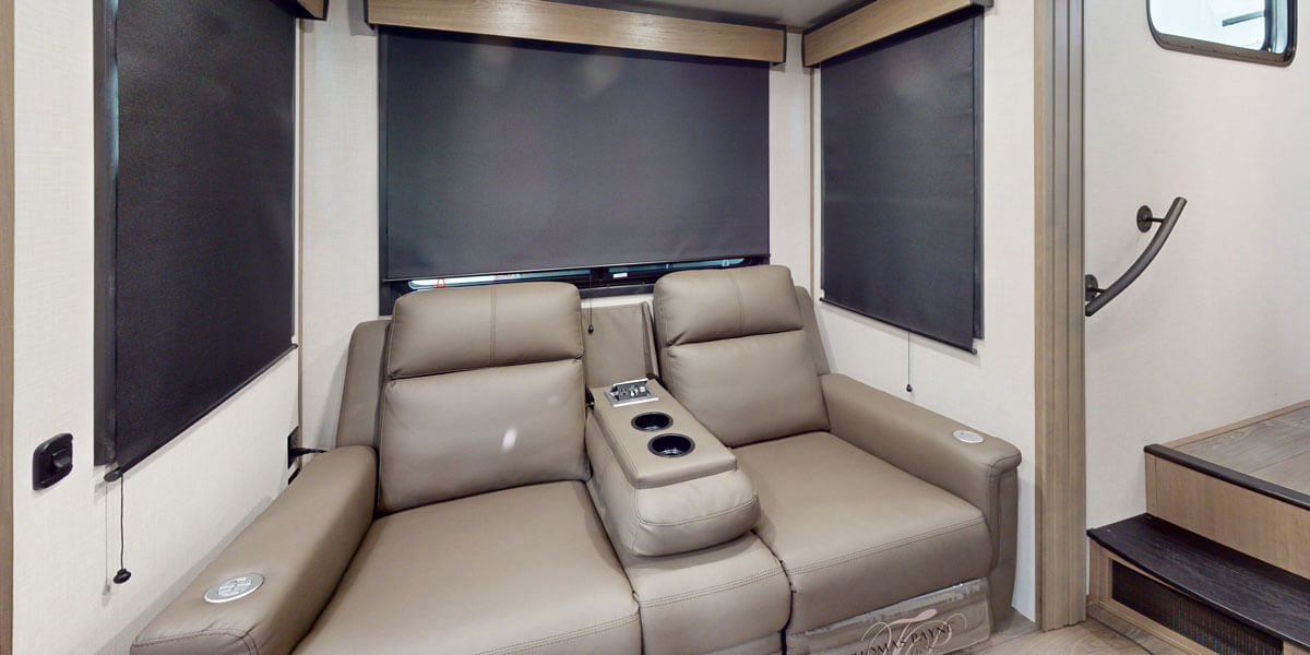 2025 KZ RV Durango HT D220RKD Fifth Wheel Interior 360