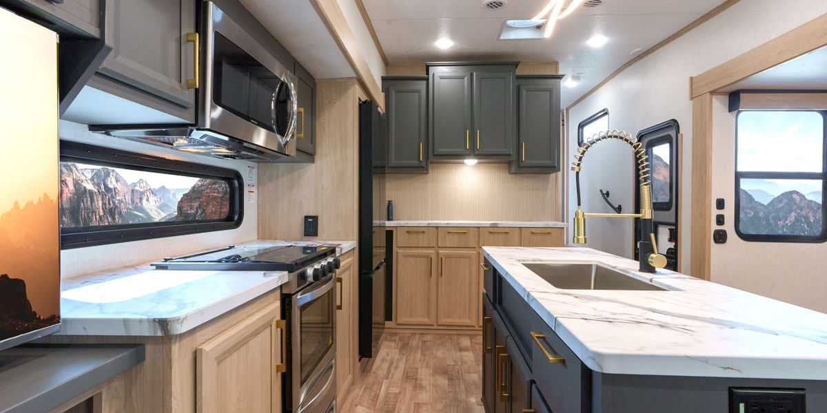 2025 KZ RV Ridgeway 31RL Fifth Wheel Kitchen