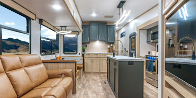 2025 KZ RV Ridgeway 35BH Fifth Wheel Back to Front